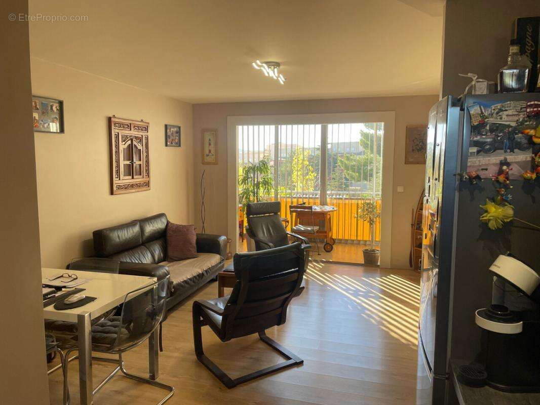 Appartement à SIX-FOURS-LES-PLAGES