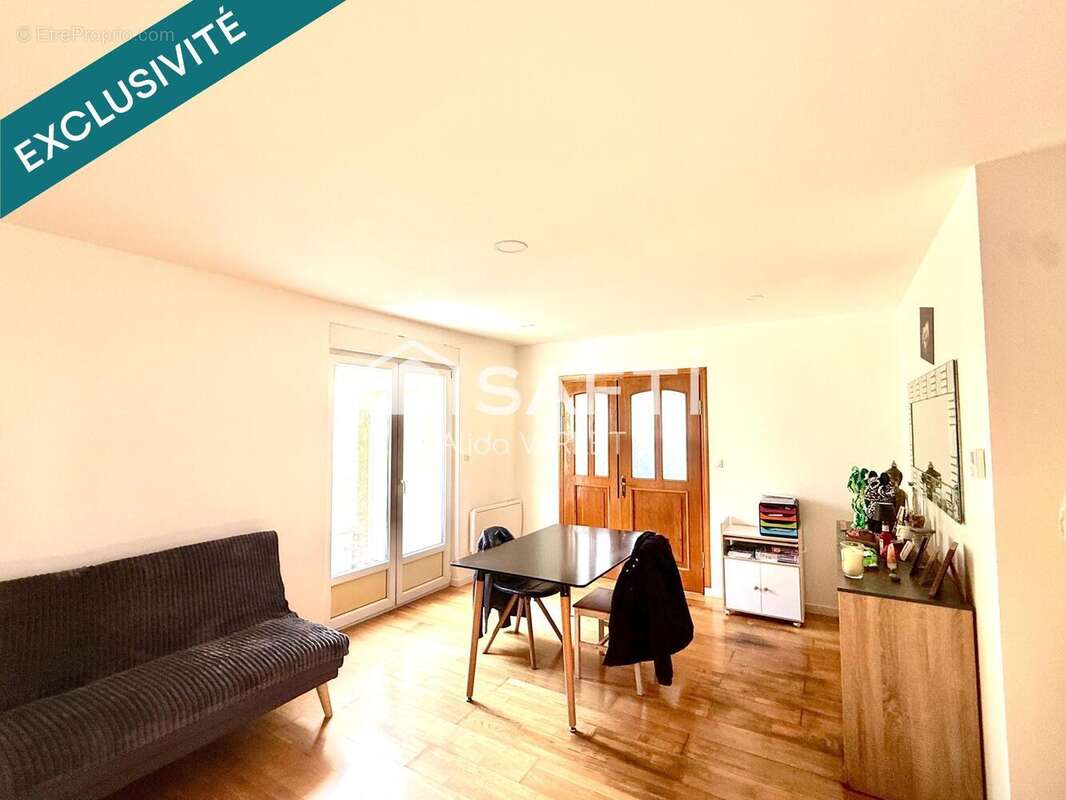 Photo 3 - Maison à CLASTRES