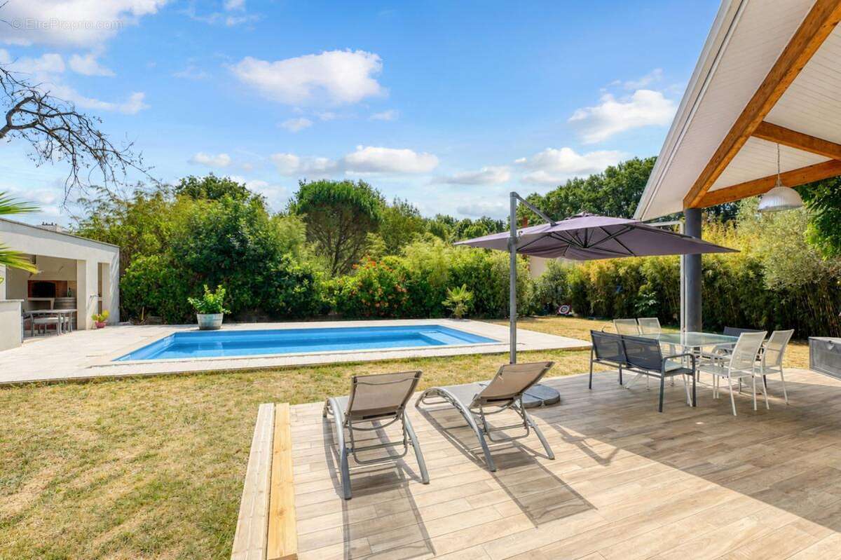 Maison d'architecte contemporaine 148m² - 4 ch - Piscine - Fonsorbes - photo 3