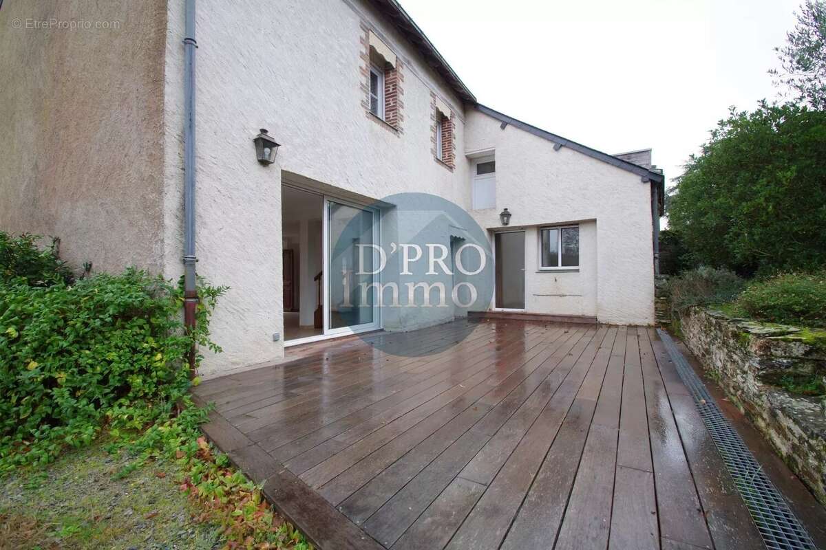 Maison à NORT-SUR-ERDRE