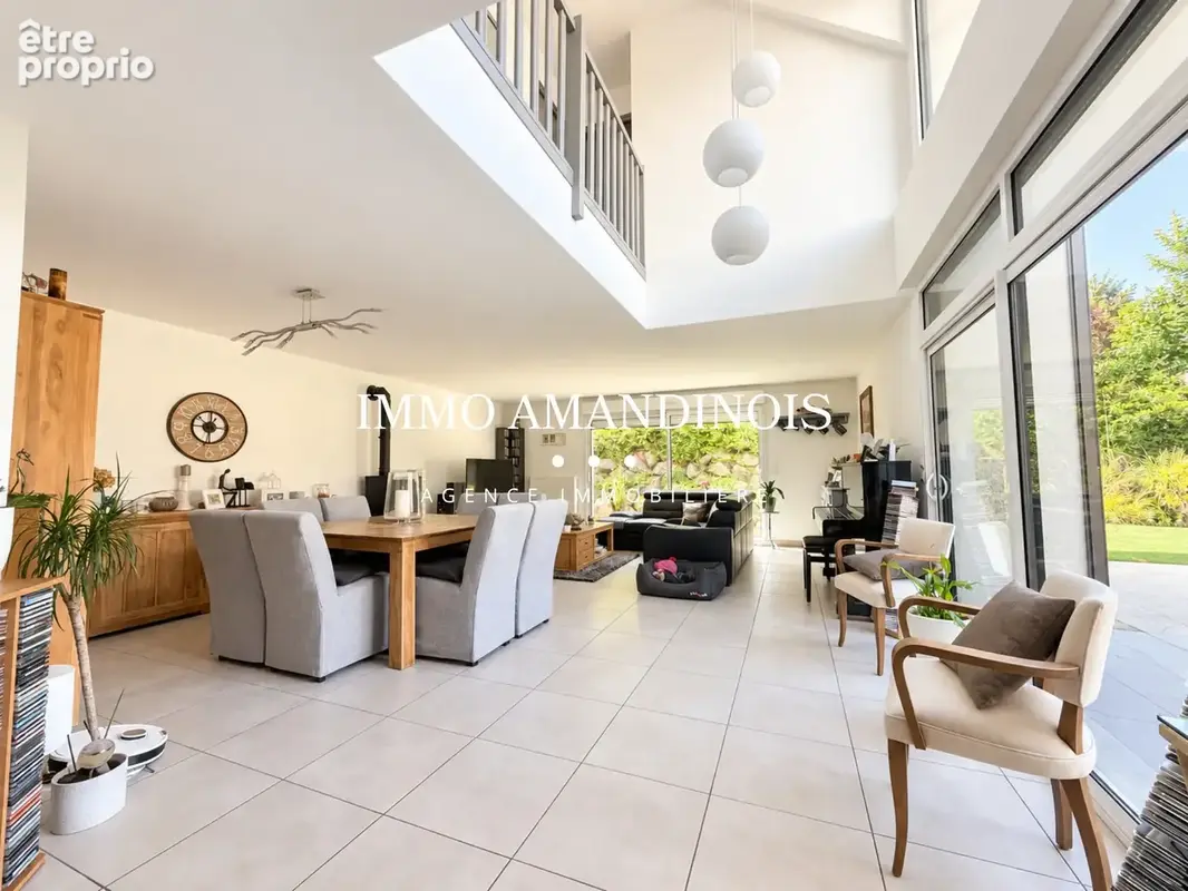 Pavillon familial en résidence, bâtie sur 610 m2. - photo 3