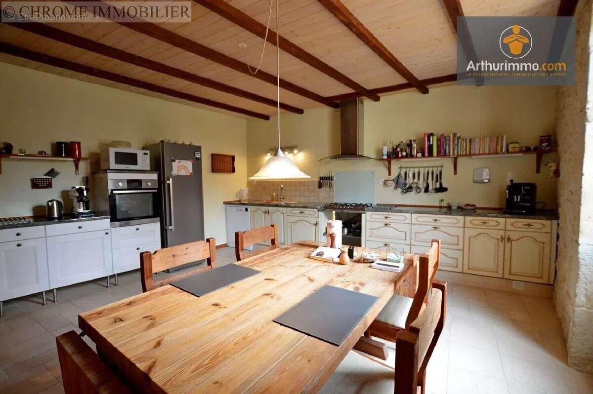 Maison à LANDERROUAT