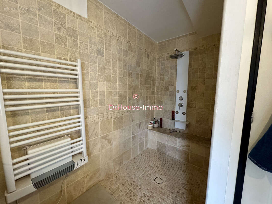 Maison à AUQUEMESNIL