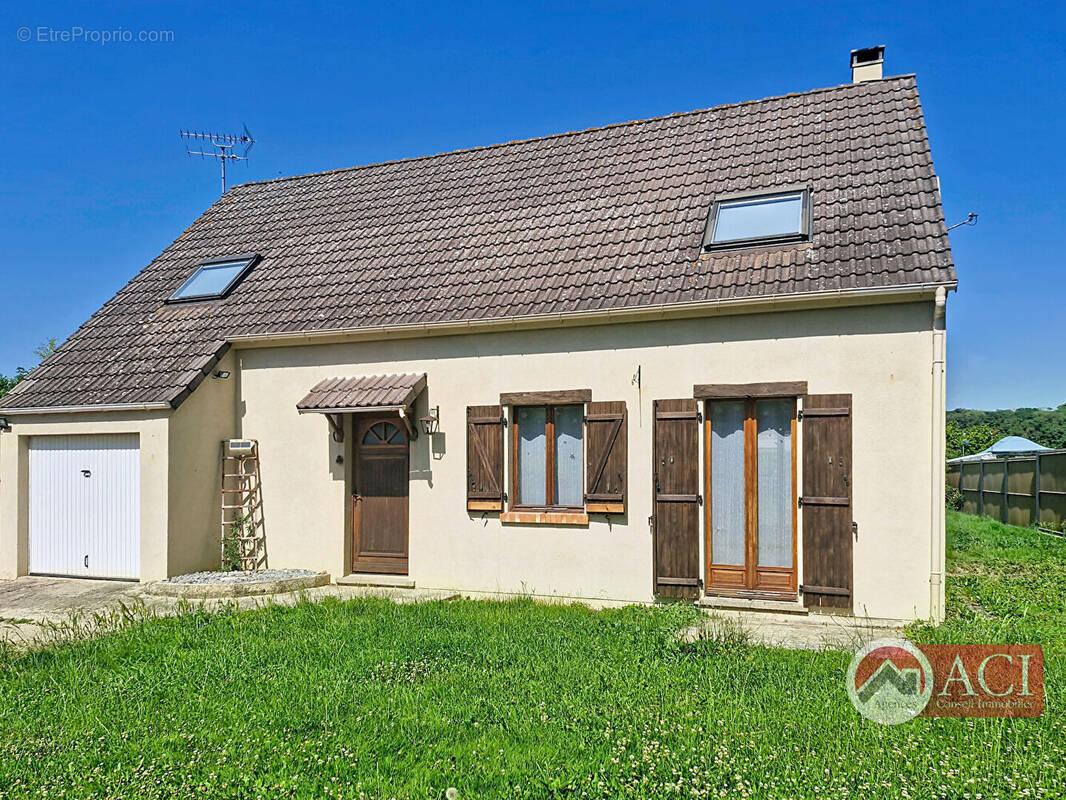 Maison à GASNY