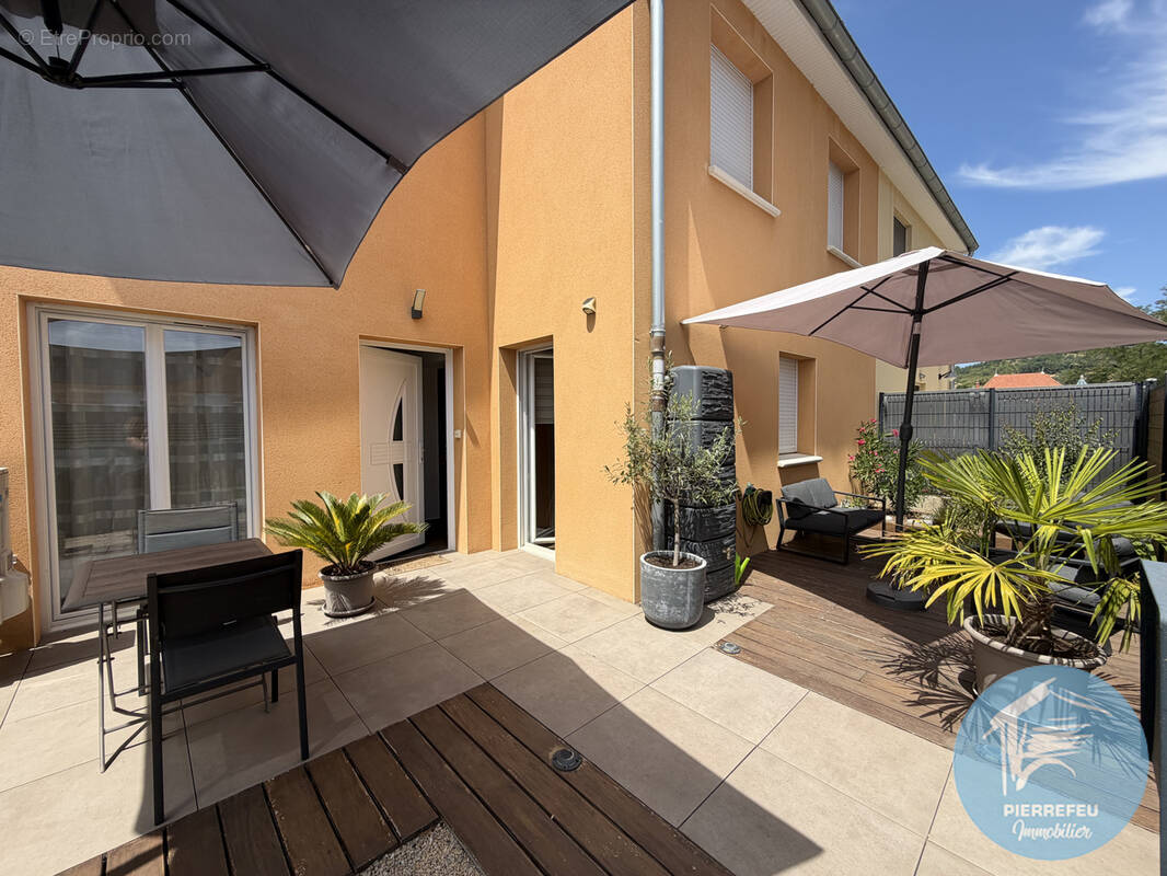 Appartement à LE BOIS-D'OINGT