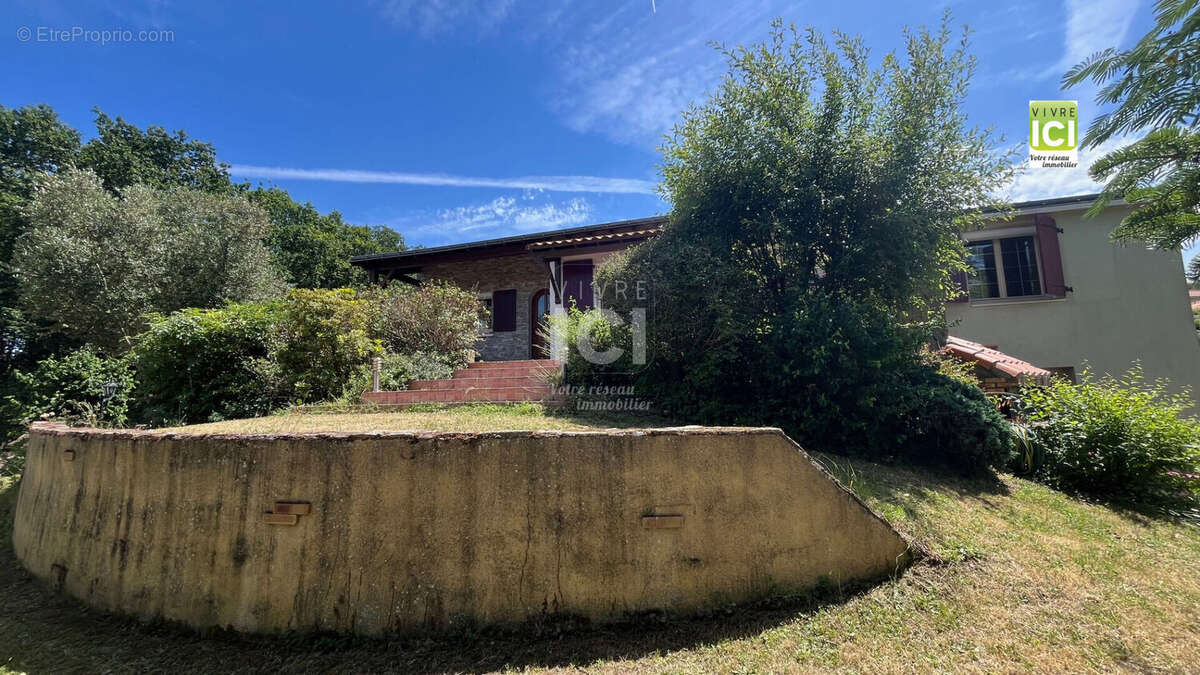 Maison à LA VARENNE