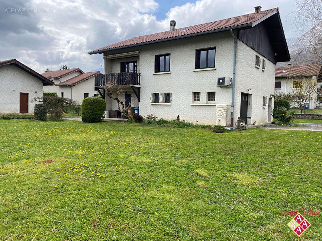 Maison à BERNIN