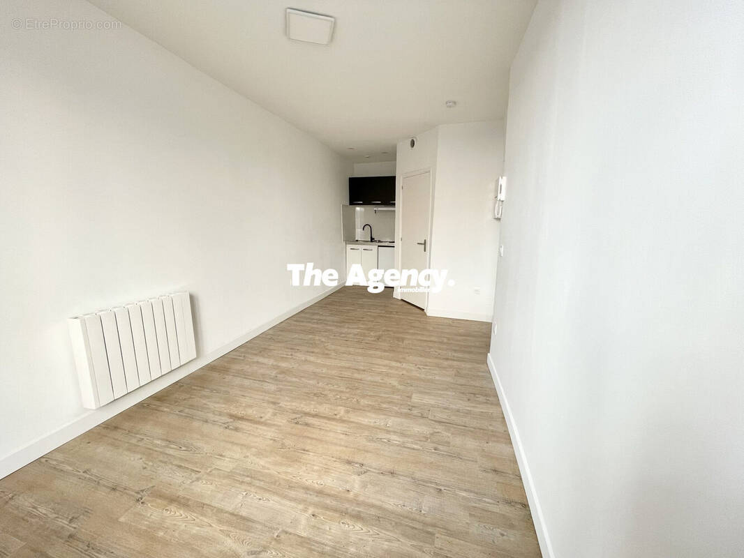 Appartement à MARSEILLE-1E