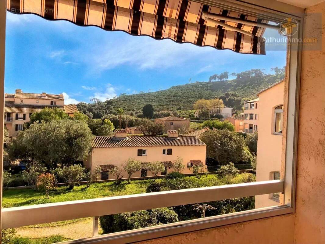 Appartement à SAINT-MANDRIER-SUR-MER