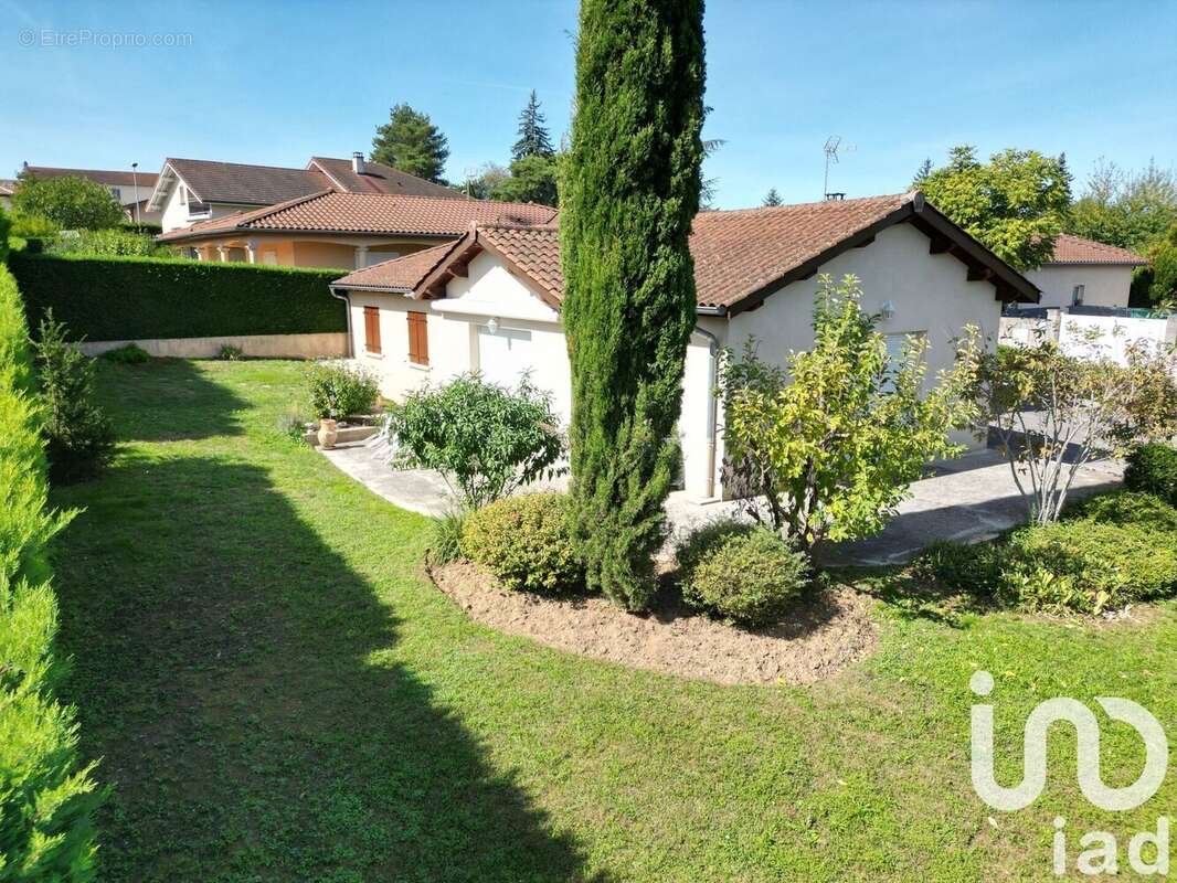 Photo 2 - Maison à VIRIAT