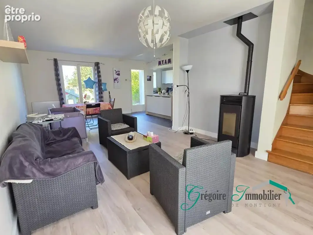 La Genevraye : Maison 5 pièces 120 m2 - photo 4