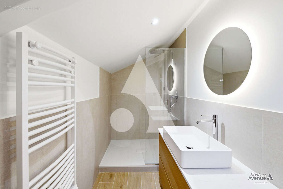 Appartement à MAISONS-ALFORT
