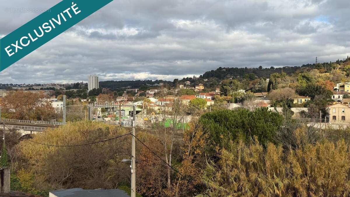 Photo 2 - Appartement à MARSEILLE-11E