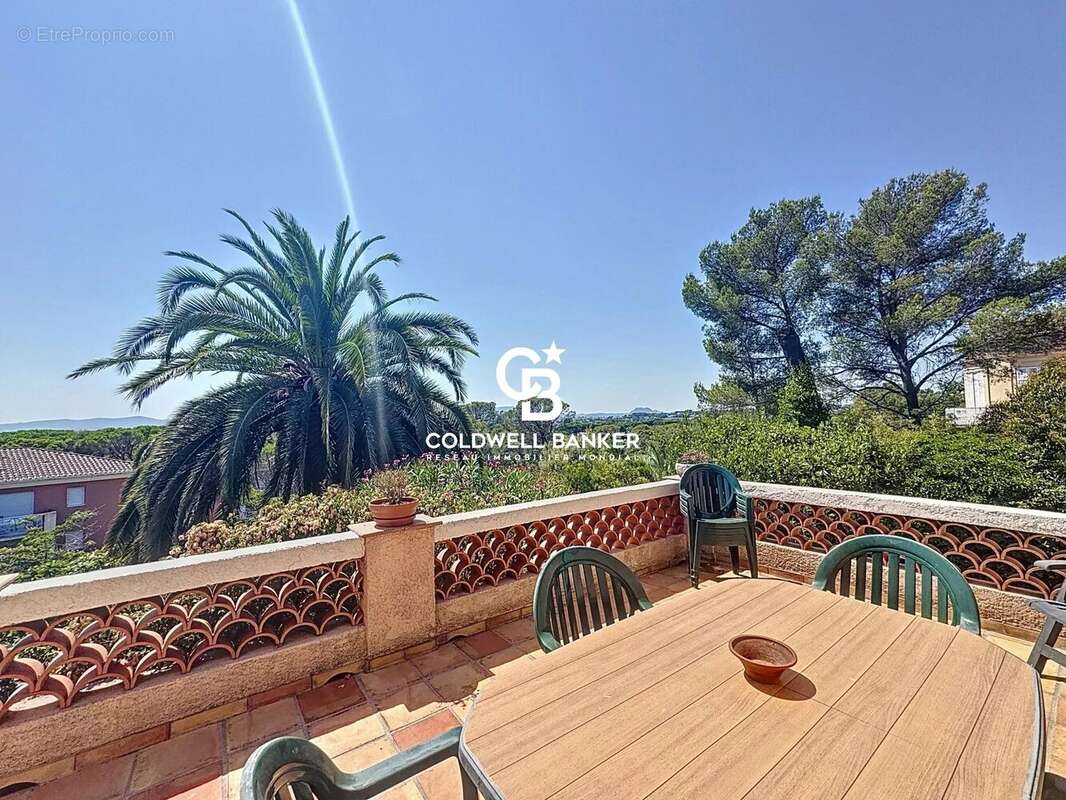 Maison à SAINT-RAPHAEL