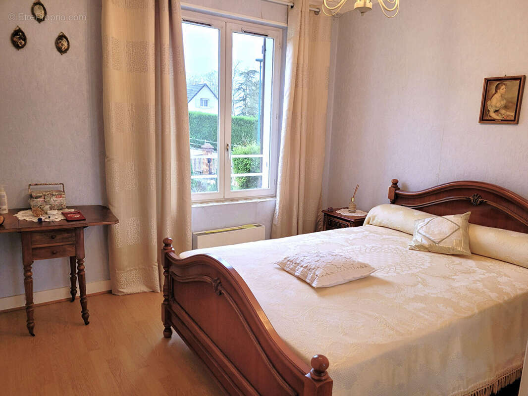 Maison à DIGES