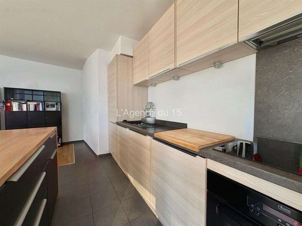 Appartement à ISSY-LES-MOULINEAUX