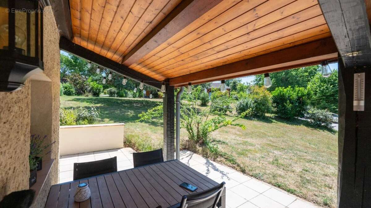 Belle opportunité : maison 2 chambres, jardin et terrasse couver - photo 4