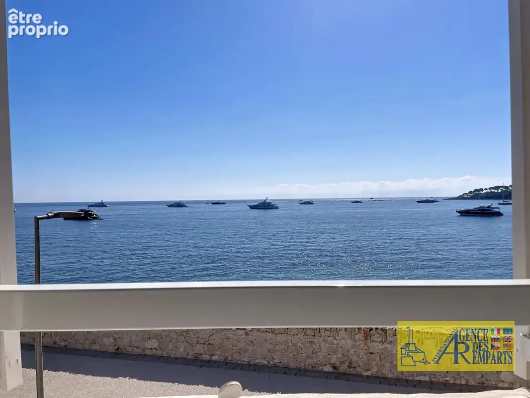 Vieil antibes appartement 2 pieces vue mer - photo 17