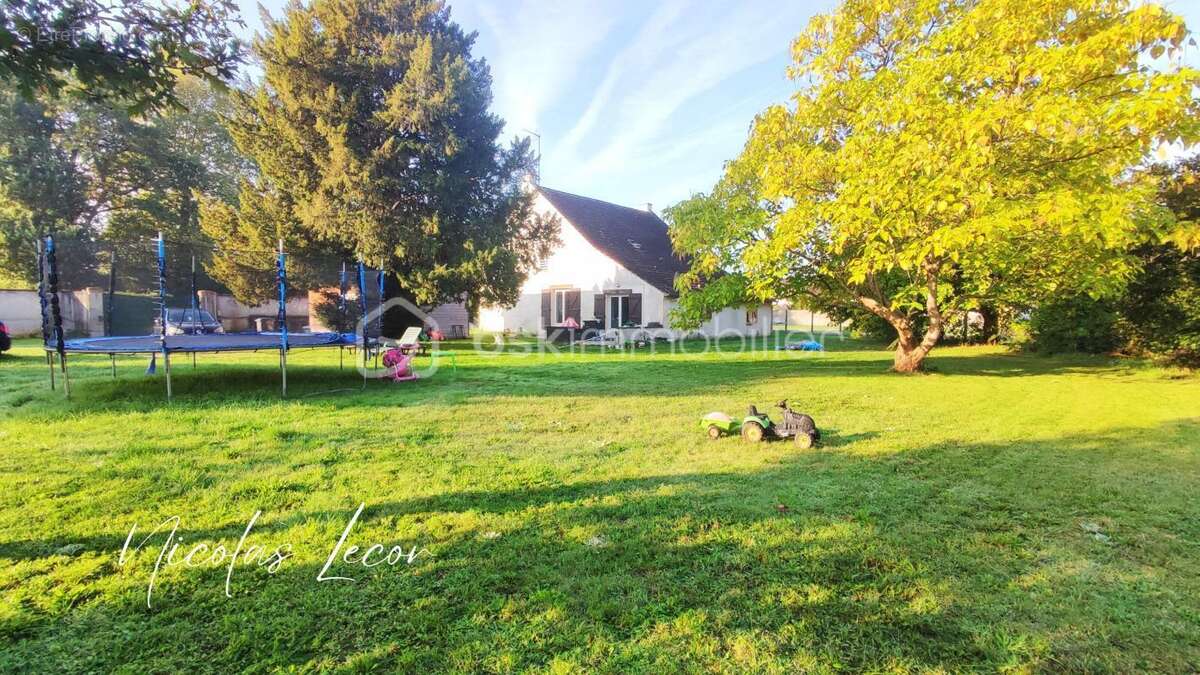 Maison à VIGNOUX-SUR-BARANGEON