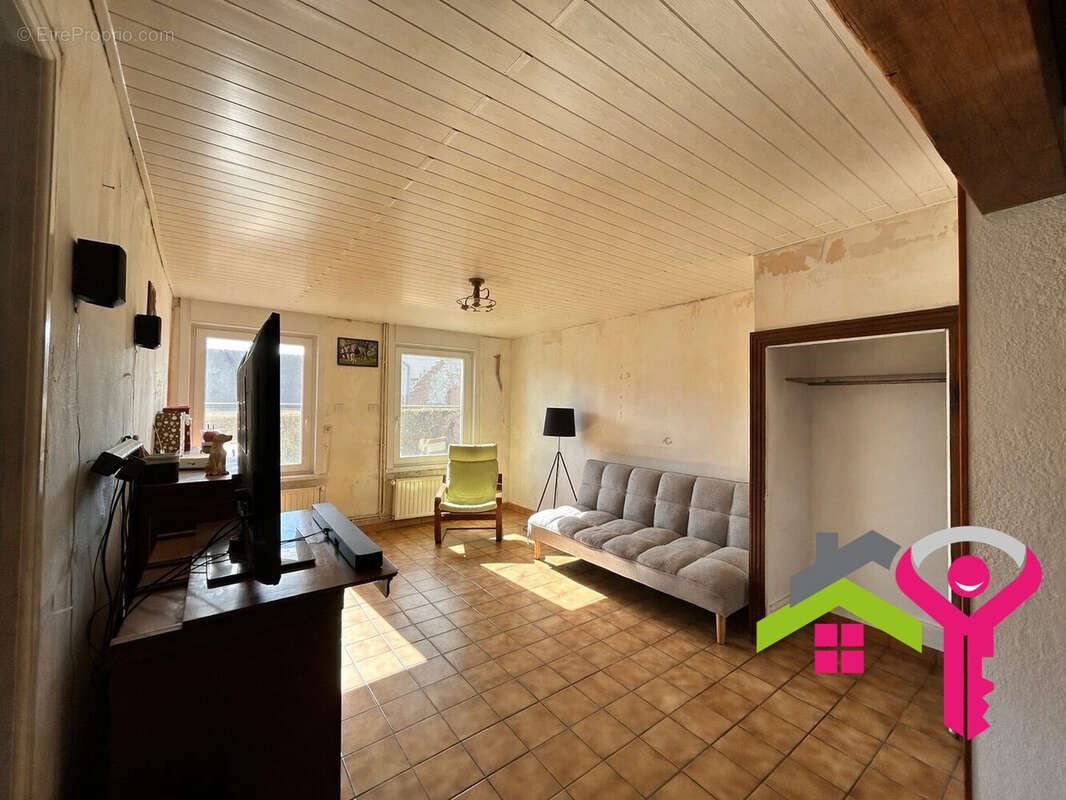 Maison à ORIGNY-EN-THIERACHE