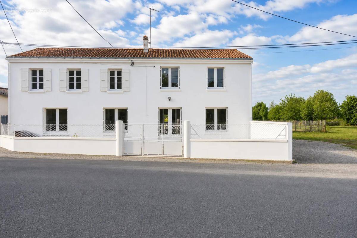 Maison à ECOYEUX