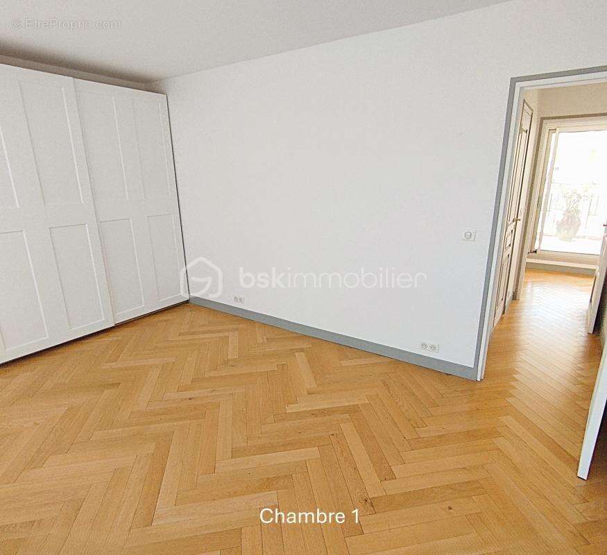Appartement à PARIS-12E