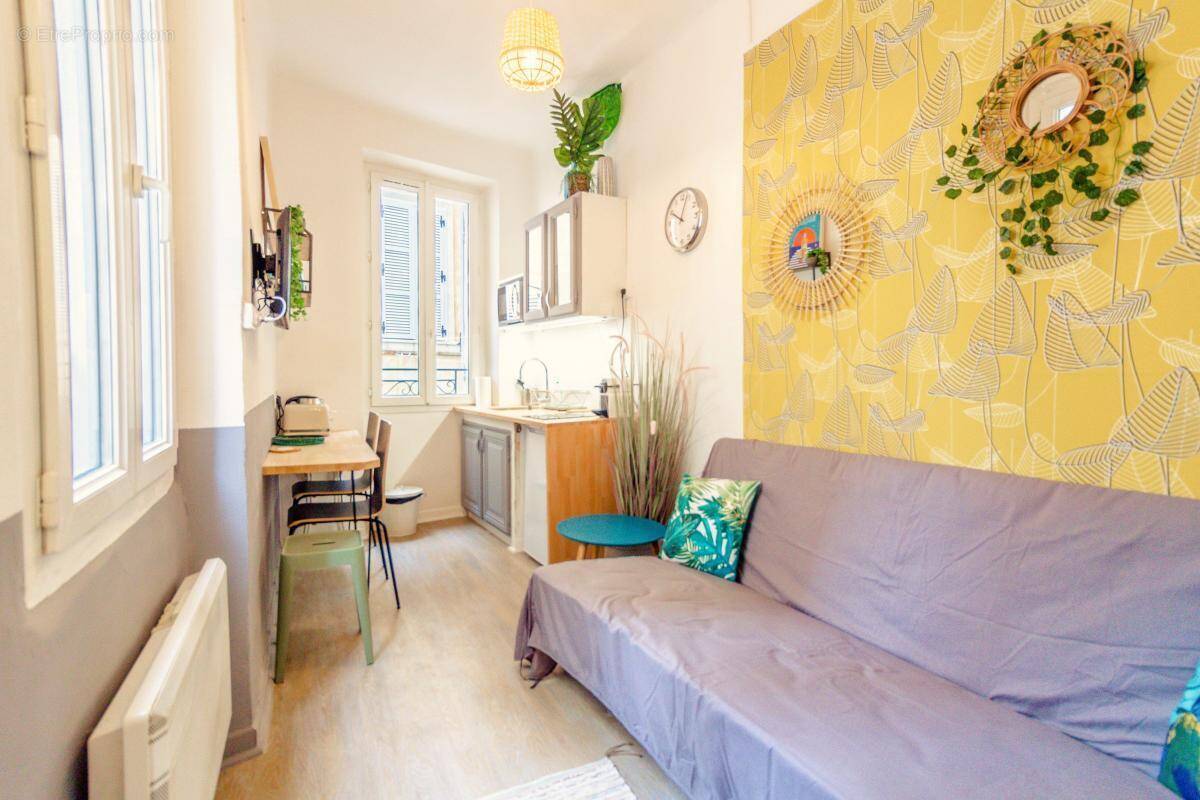 Appartement à MARSEILLE-2E
