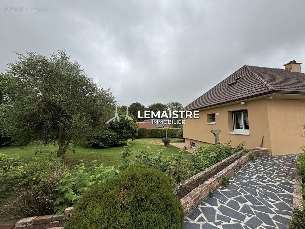 Maison à vendre- Gonneville La Mallet- 114 m2-  4 chambres - photo 12
