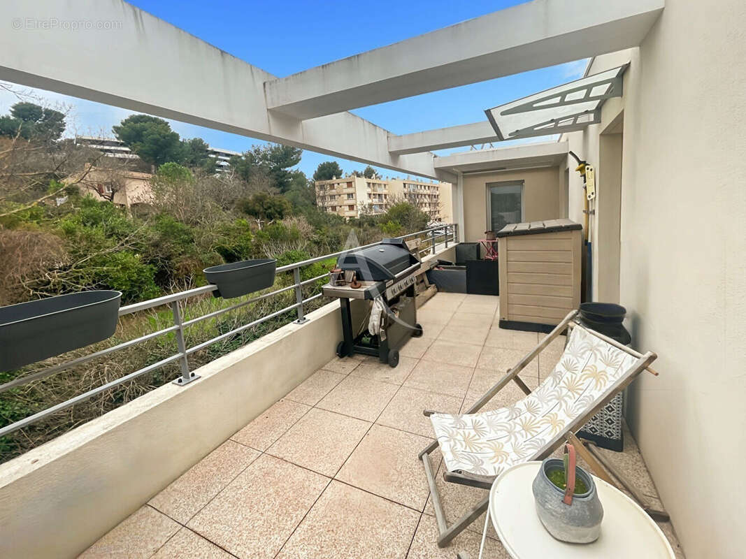 Appartement à MARSEILLE-13E