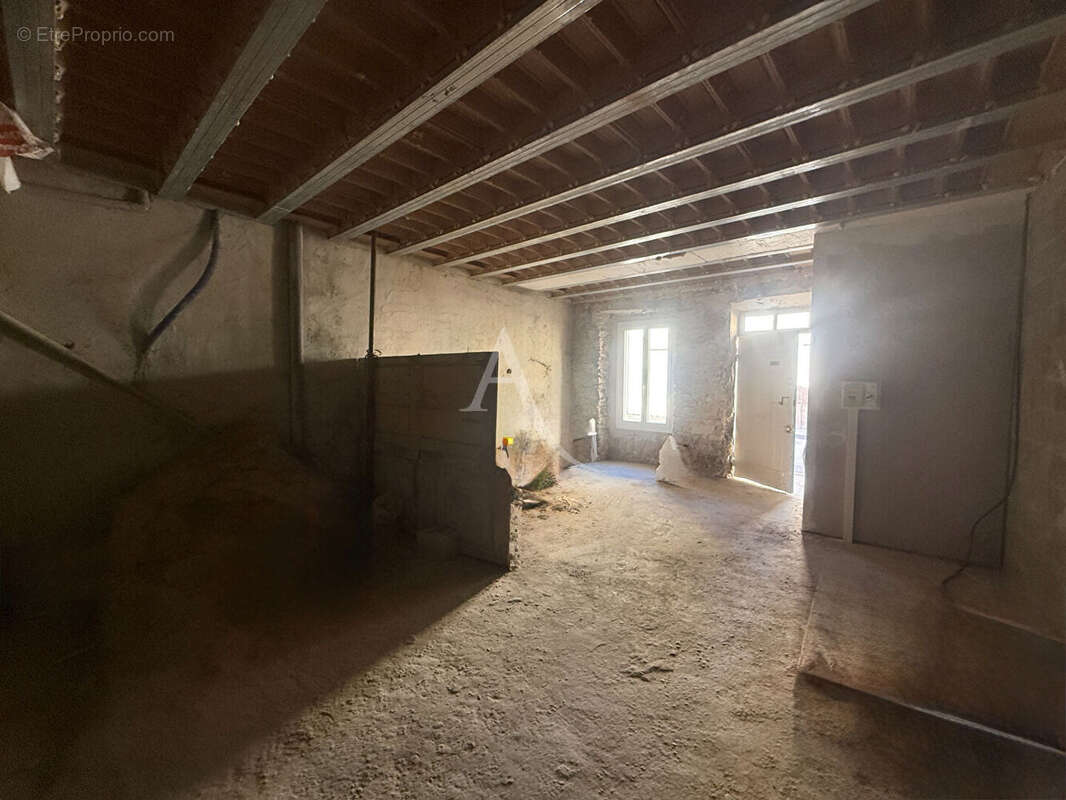 Appartement à GINASSERVIS