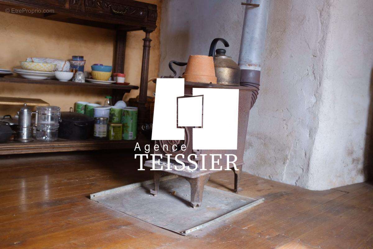 Maison à PONTEILS-ET-BRESIS