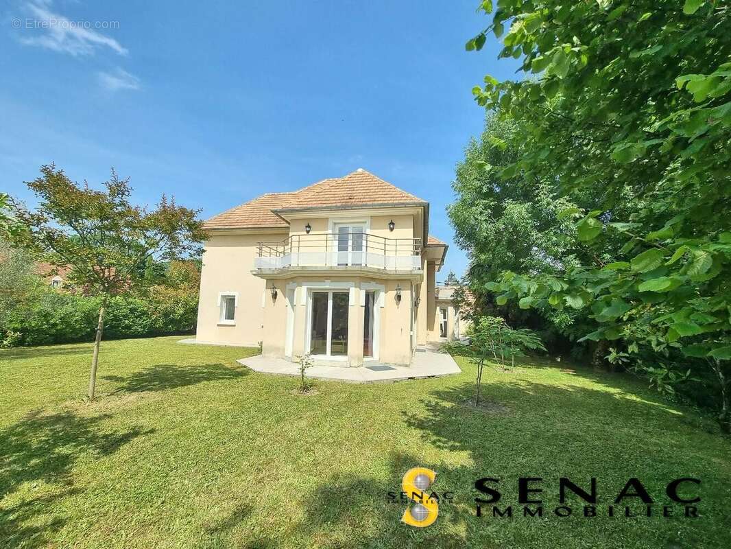 Maison à SAINT-PRIX