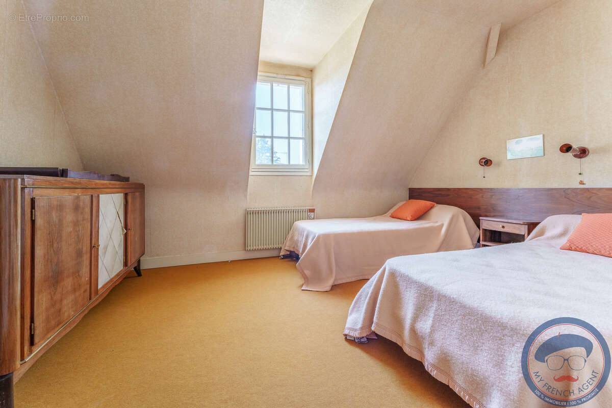 Maison à MONTLOUIS-SUR-LOIRE