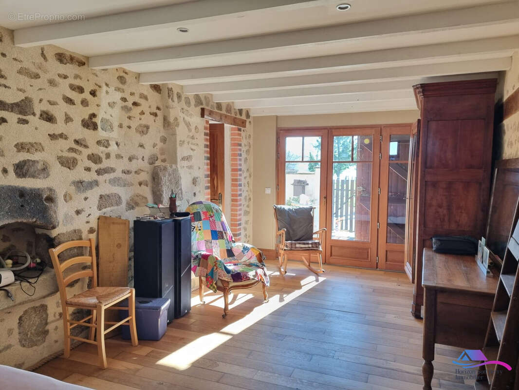 chambre rdc - Maison à CREVANT