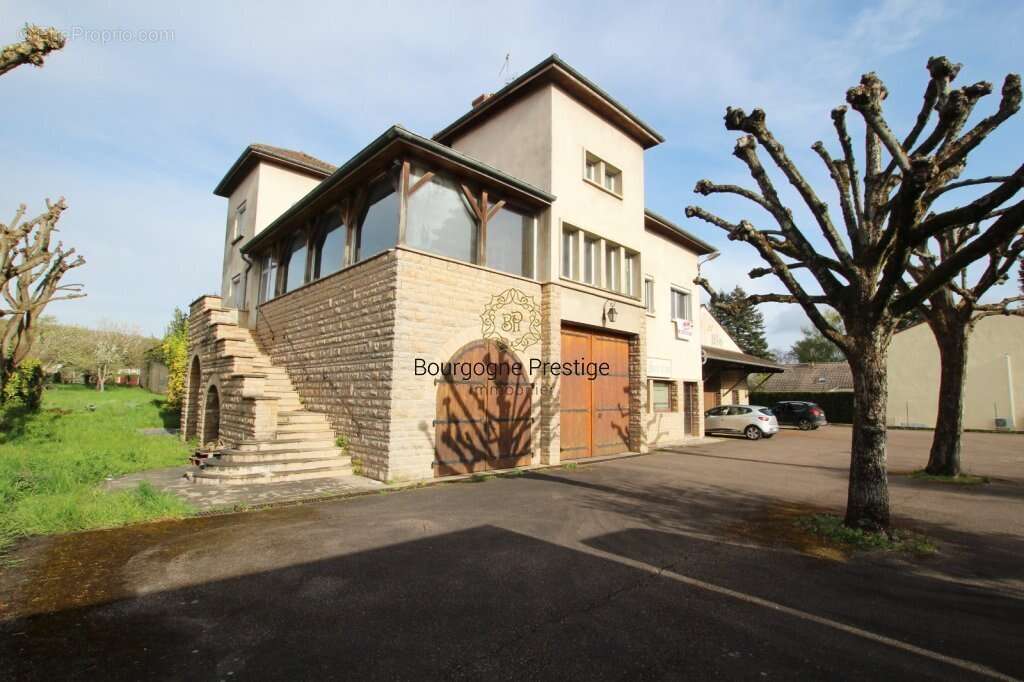 Appartement à SENNECEY-LE-GRAND