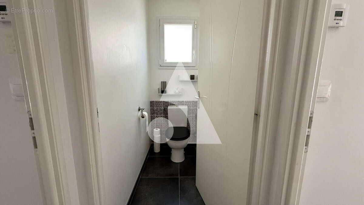 Maison à MORNAC-SUR-SEUDRE