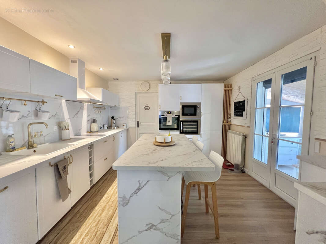 Maison à LUNEL-VIEL