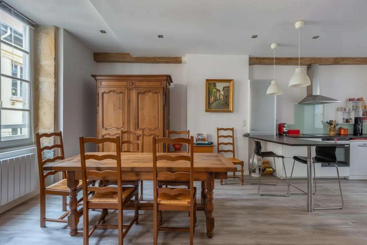 Appartement à LYON-1E