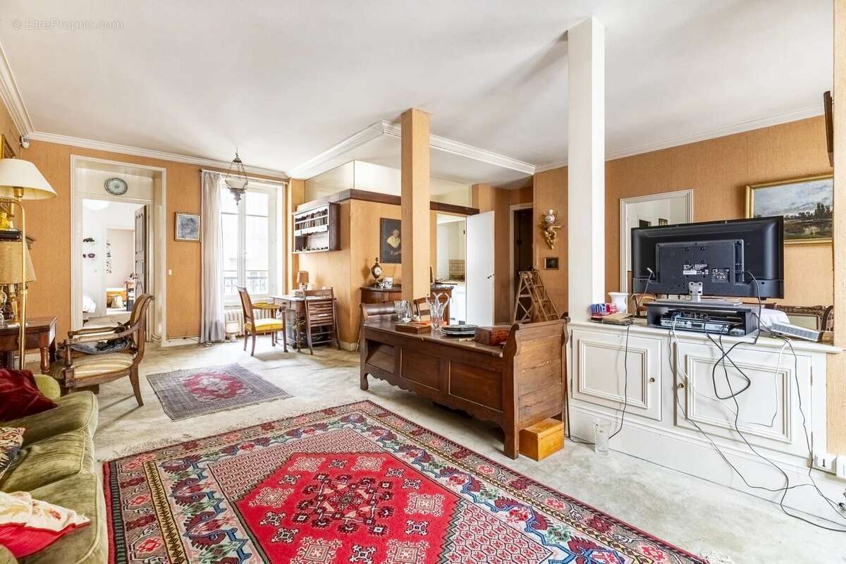 Appartement à PARIS-4E