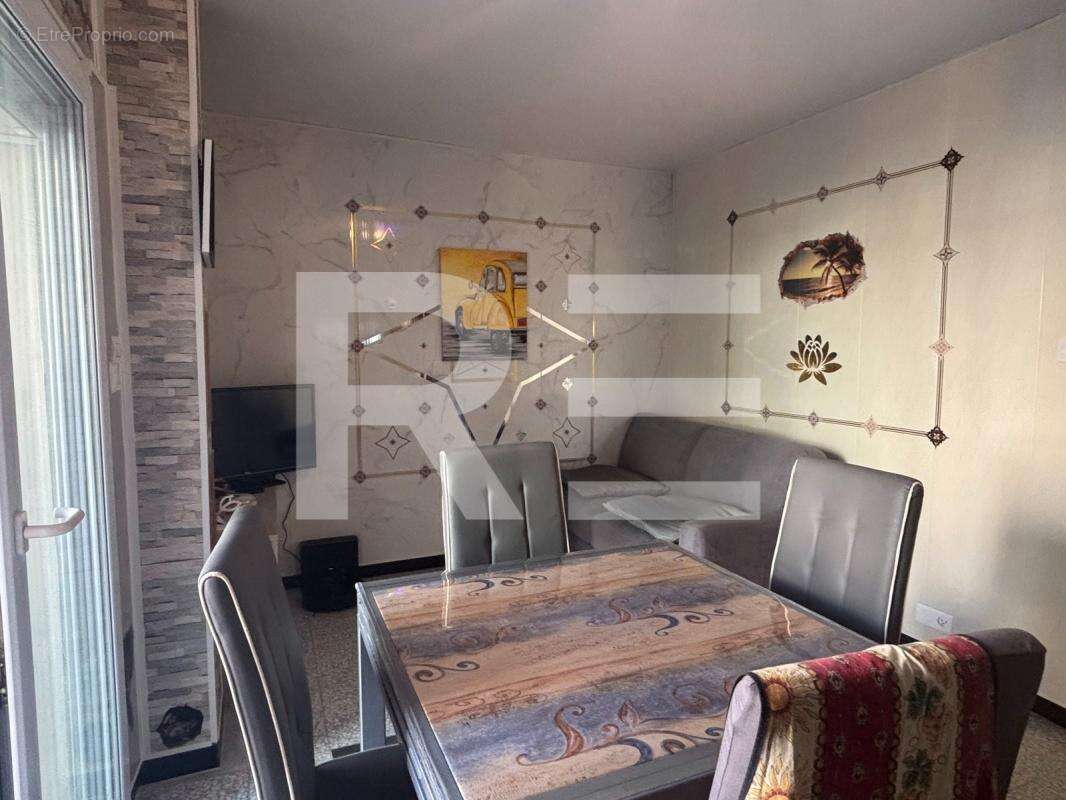 Appartement à NIMES