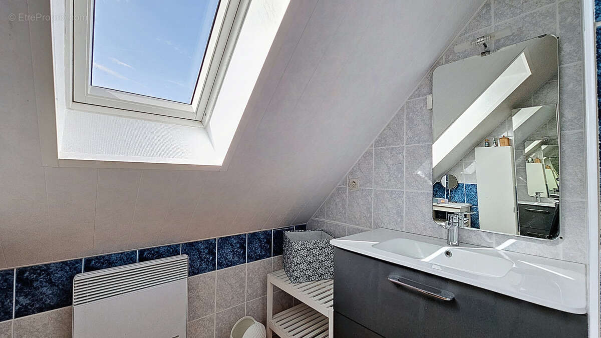 Maison à CHAMPS-SUR-MARNE