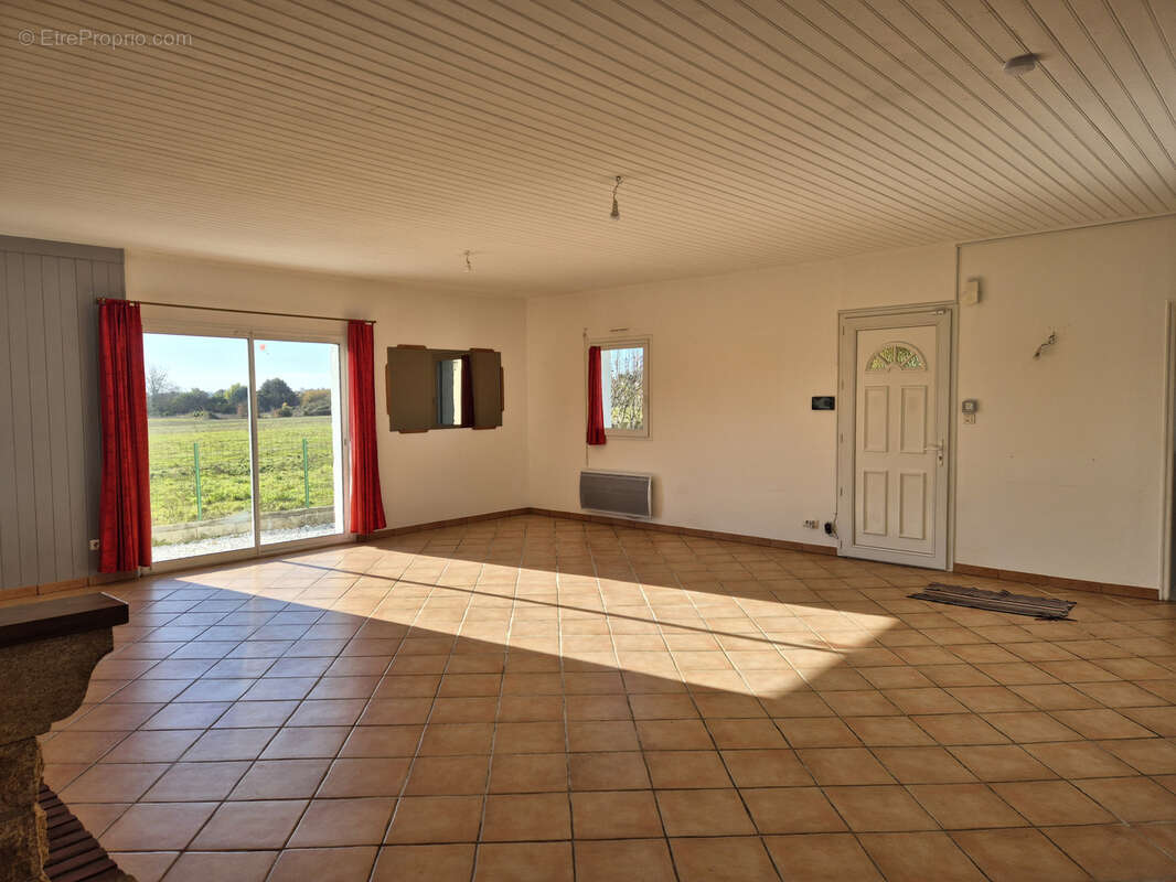 Maison à TALMONT-SAINT-HILAIRE