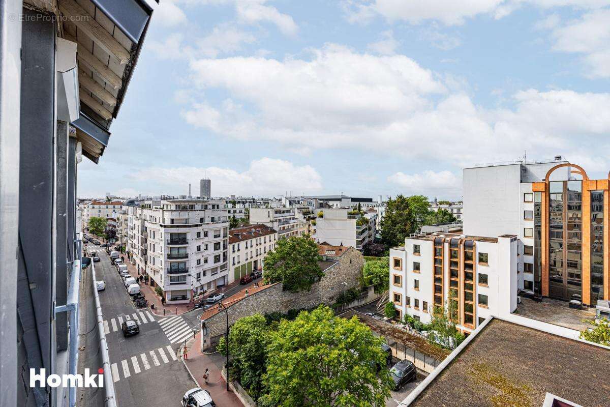 Appartement à LEVALLOIS-PERRET