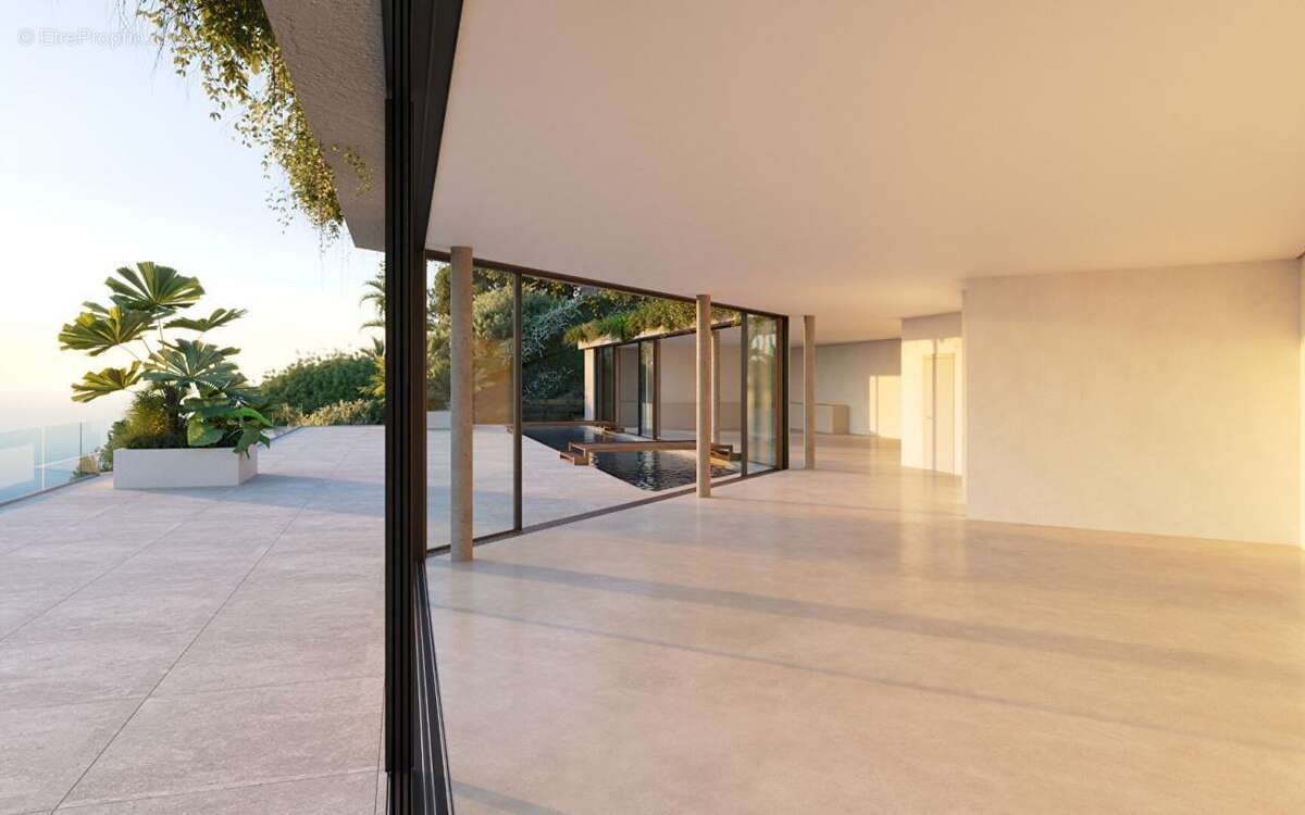 Terrain à SAINT-RAPHAEL