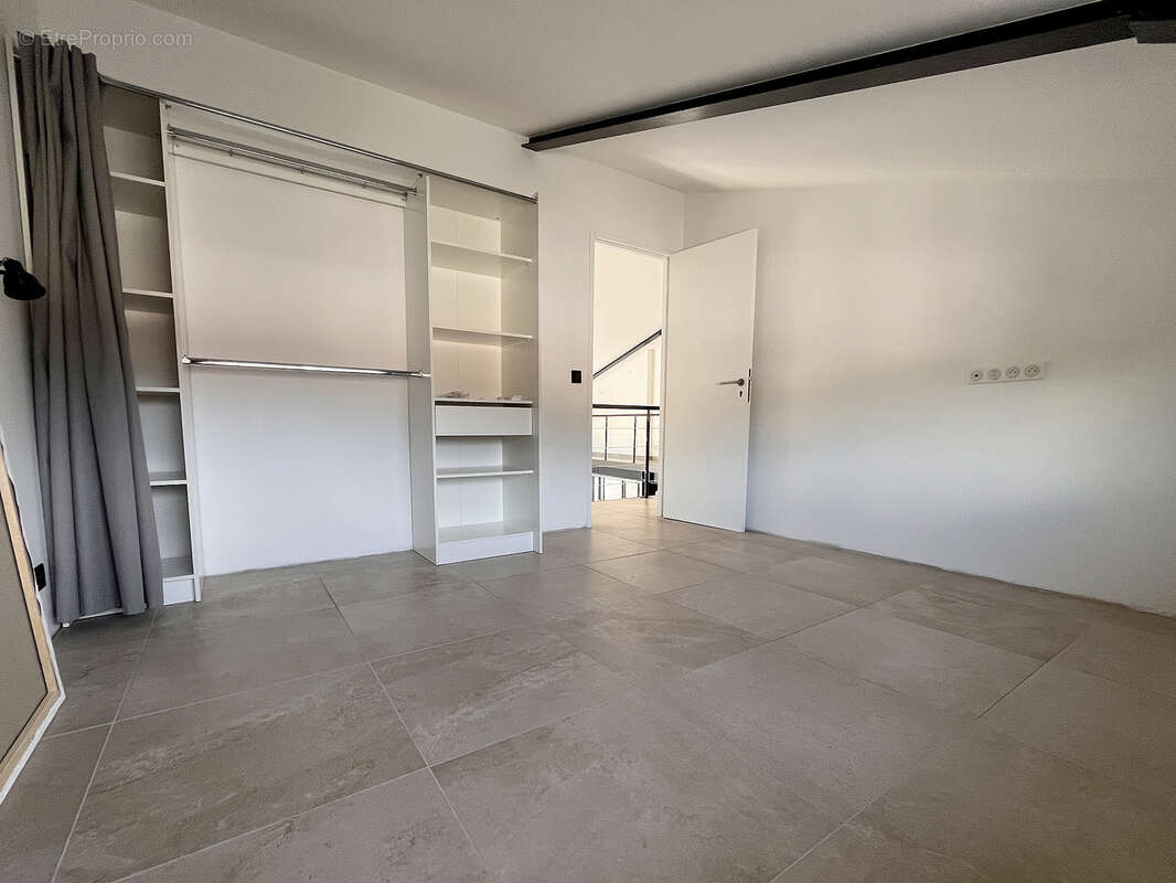 Authentique Loft avec extérieur - photo 23