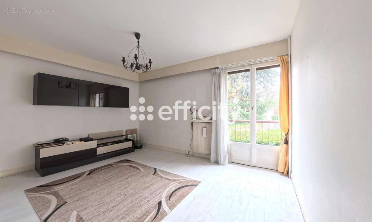 Appartement à CHATENAY-MALABRY