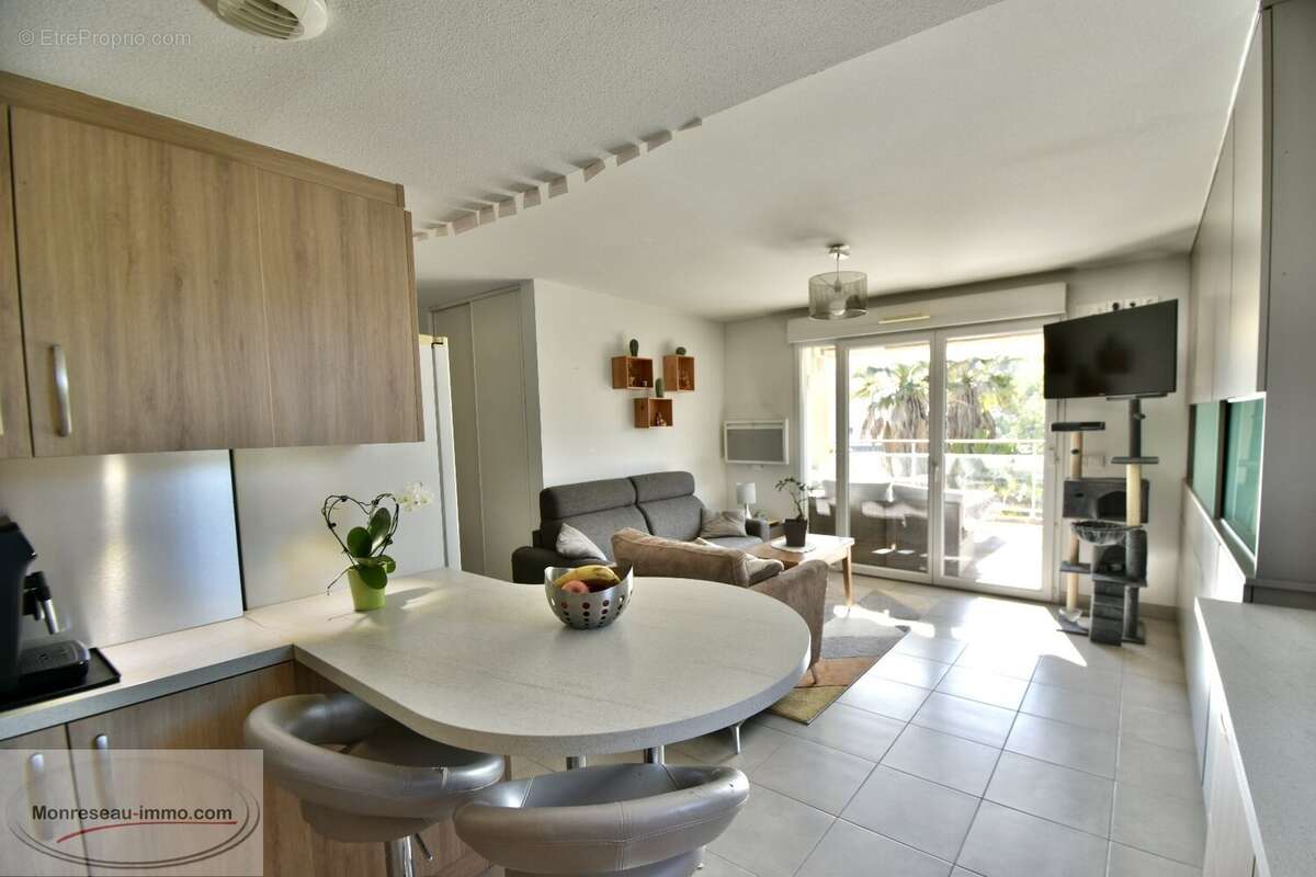 Appartement à LE CANNET