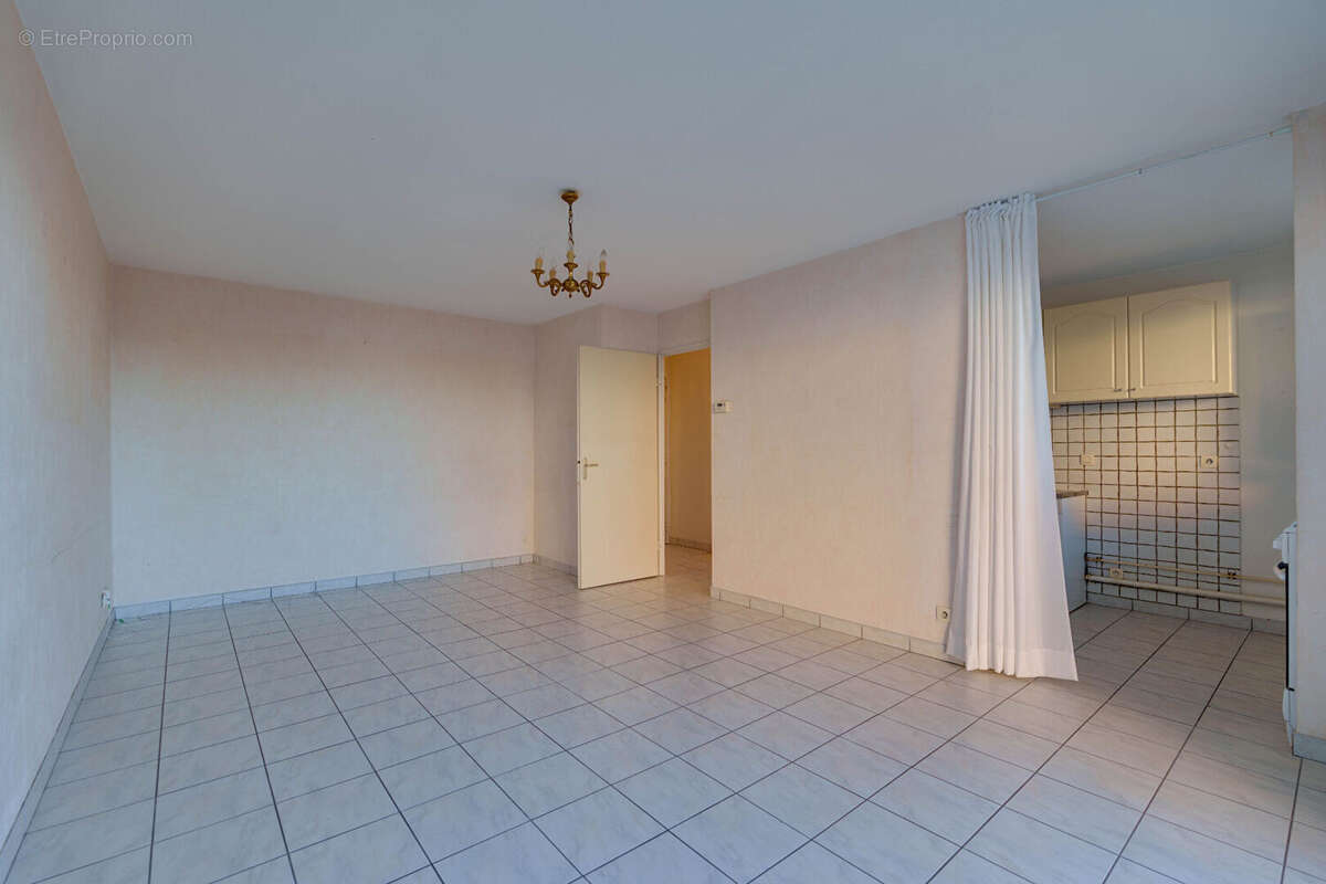 Appartement à EVIAN-LES-BAINS