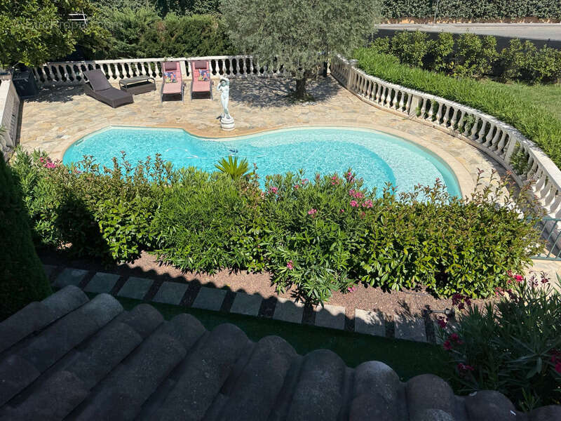 Maison à SAINT-RAPHAEL