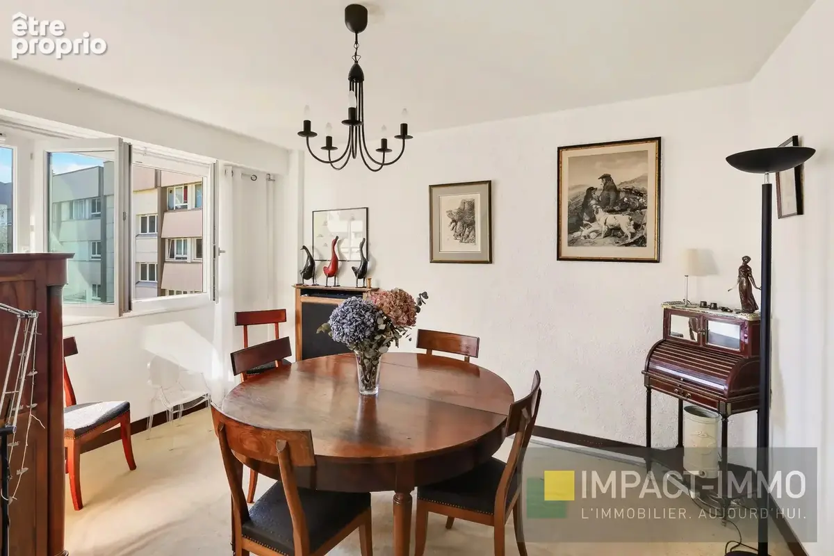 Exclusivité impact-immo : 4p balcon cave parking - photo 3